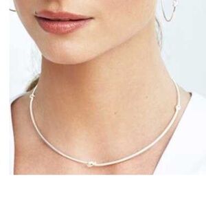 Stella & Dot Simple Knot Collar Necklace - Silver